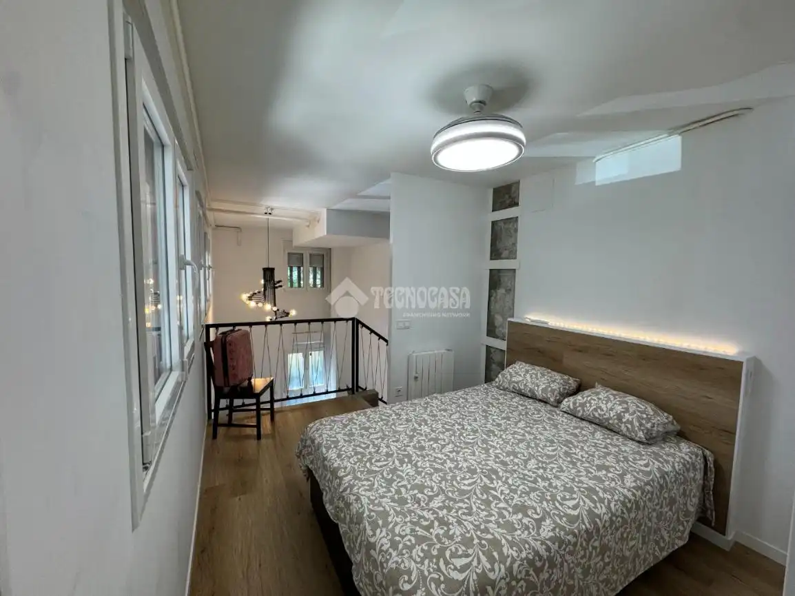 Schlafzimmer von Wohnung zur Miete in Madrid mit Klimaanlage, Heizung und Parkett