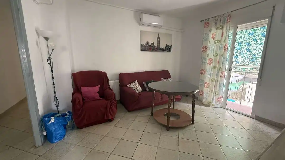 Living room of Flat for rent in Granada  with Furnished and Balcony