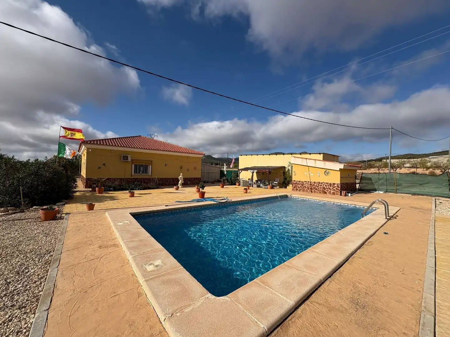 Haus zum Verkauf in El Pinós / Pinoso