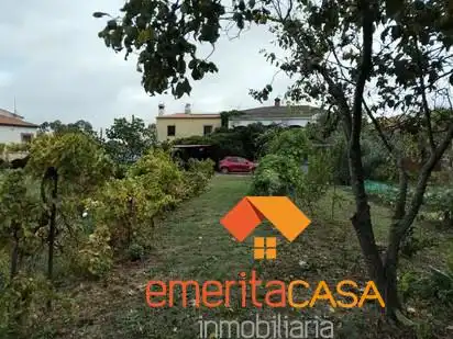 Country homes for sale in Cáceres  with Air Conditioner and Swimming Pool