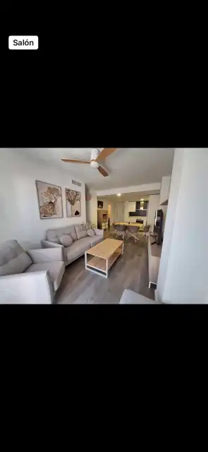 Sala de estar de Piso de alquiler en Fuengirola con Aire acondicionado, Terraza y Amueblado