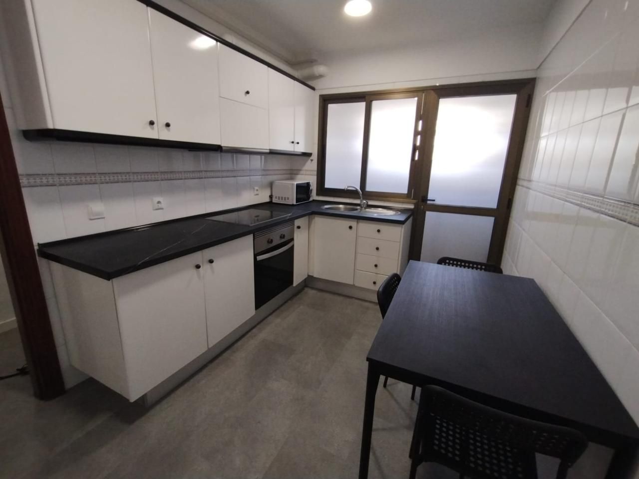 Kitchen of Flat to share in Granadilla de Abona
