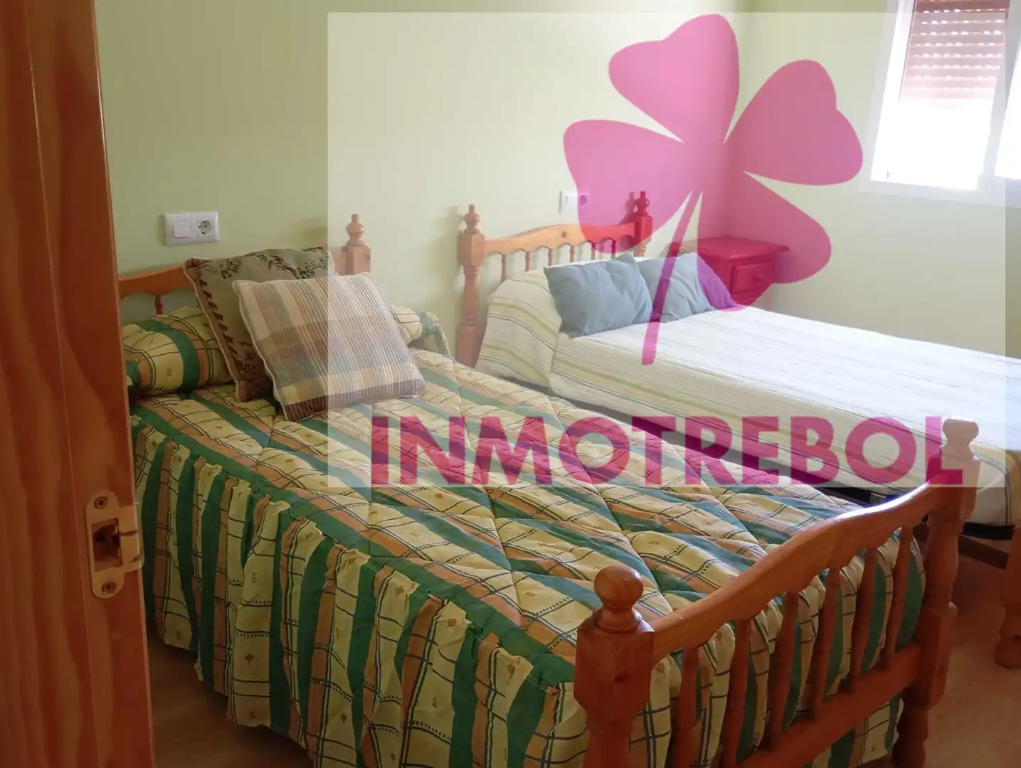 Bedroom of Houses for sale in Carrión de los Céspedes  with Air Conditioner, Heating and Private garden