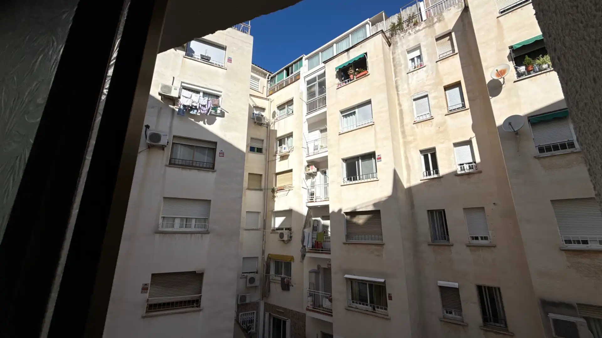 Pis amb terrassa en venda a Carrer de la Maladeta, imagen 30