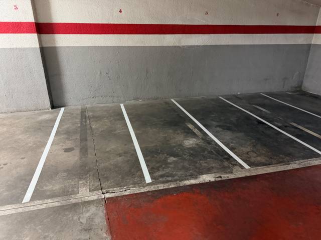 Garaje en Alquiler en Carrer de Dénia, 1 en Russafa