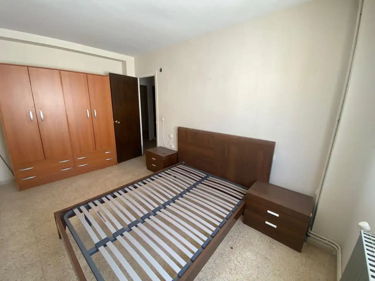Habitación de Piso en venta en Belmonte con Calefacción y Balcón