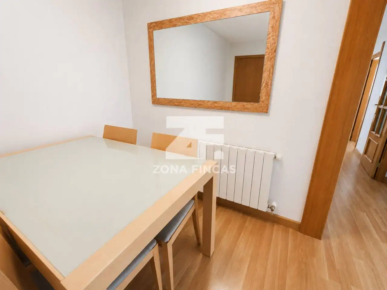 Dining room of Flat for sale in Santa Coloma de Gramenet  with Air Conditioner, Heating and Parquet flooring