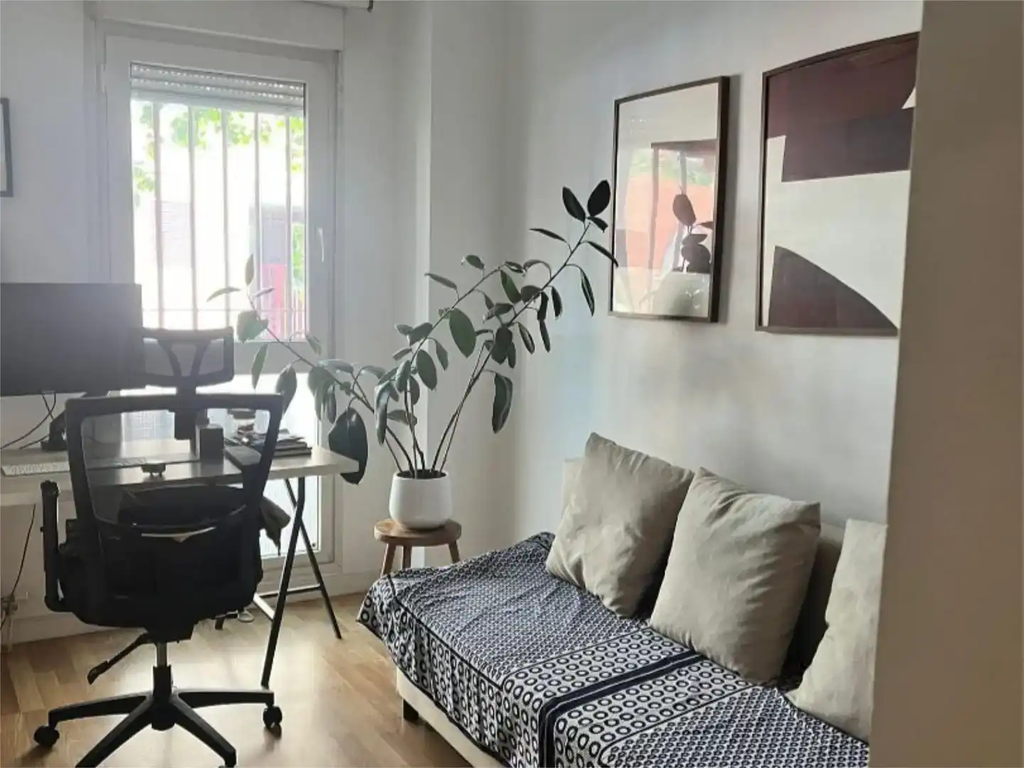 Wohnzimmer von Wohnung zur Miete in  Madrid Capital mit Klimaanlage