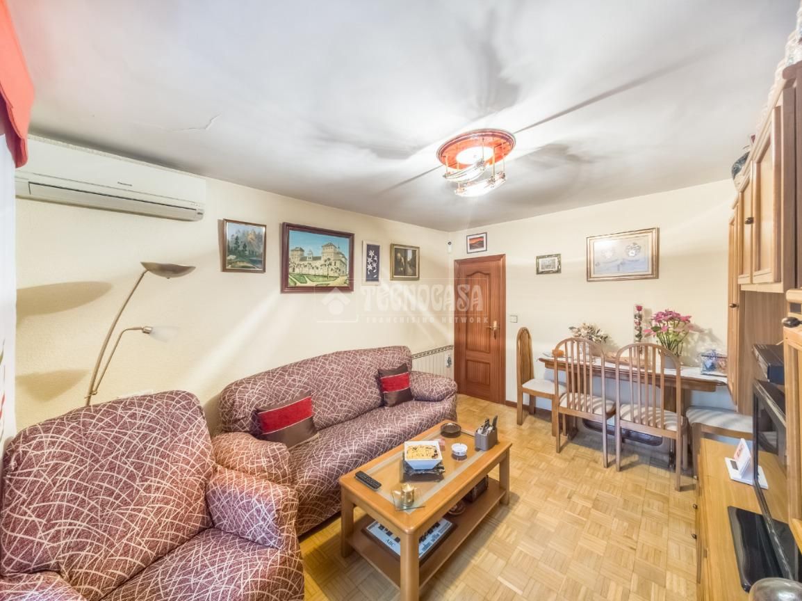 Sala de estar de Piso en venta en  Madrid Capital con Terraza
