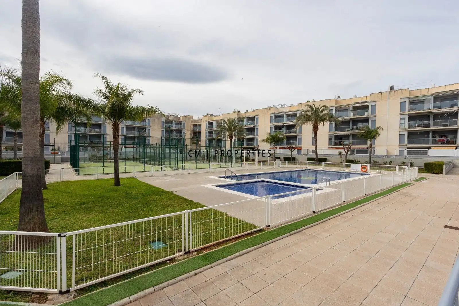 Piscina de Àtic de lloguer en Almenara amb Aire condicionat, Terrassa i Piscina