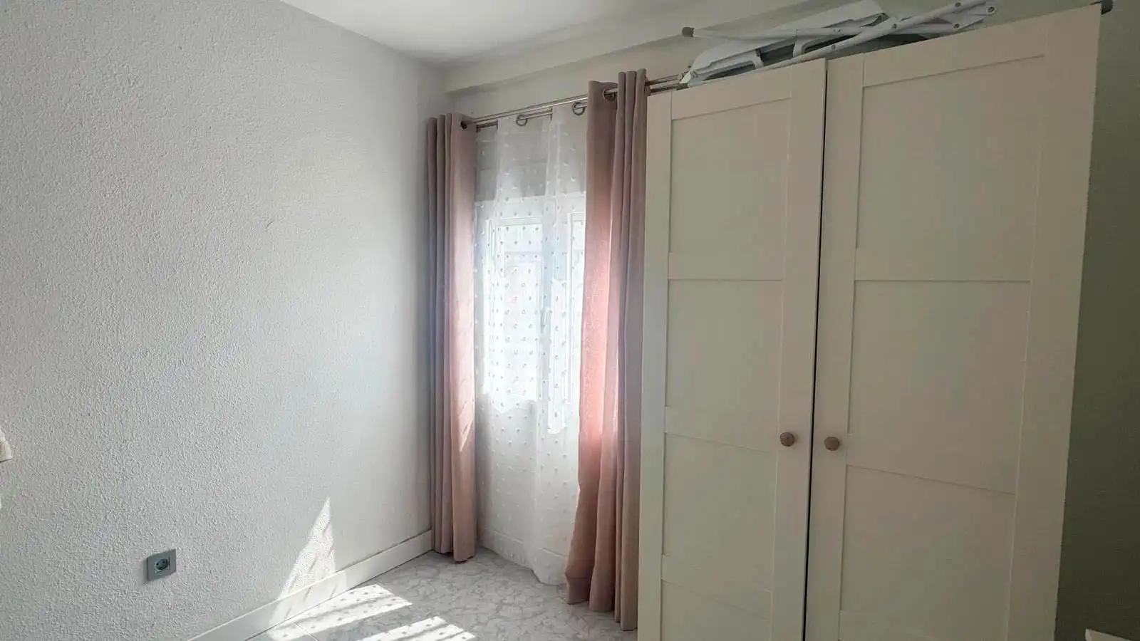 Bedroom of Flat for sale in Córdoba  with Air Conditioner, Heating and Terrace