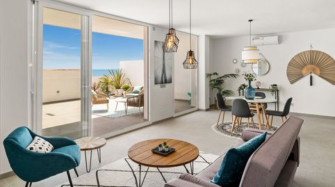 Foto 5 de Ático en venta en Guadalobón, Estepona