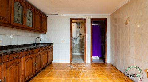 Foto 4 de Casa adosada en venta en Colunga - Plaza de la Constitucion, 6a, Colunga, Asturias