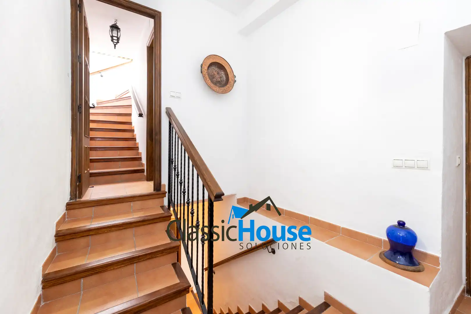 Casa adosada en venta en Granada con Terraza, Amueblado y Horno
