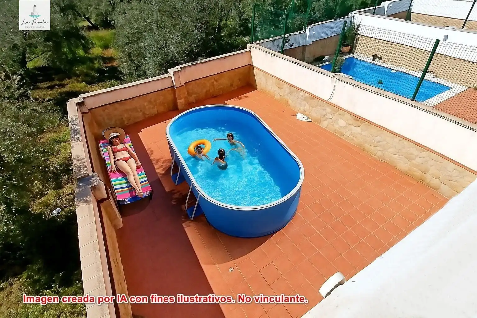 Piscina de Casa adosada de lloguer en Archidona amb Aire condicionat, Terrassa i Moblat