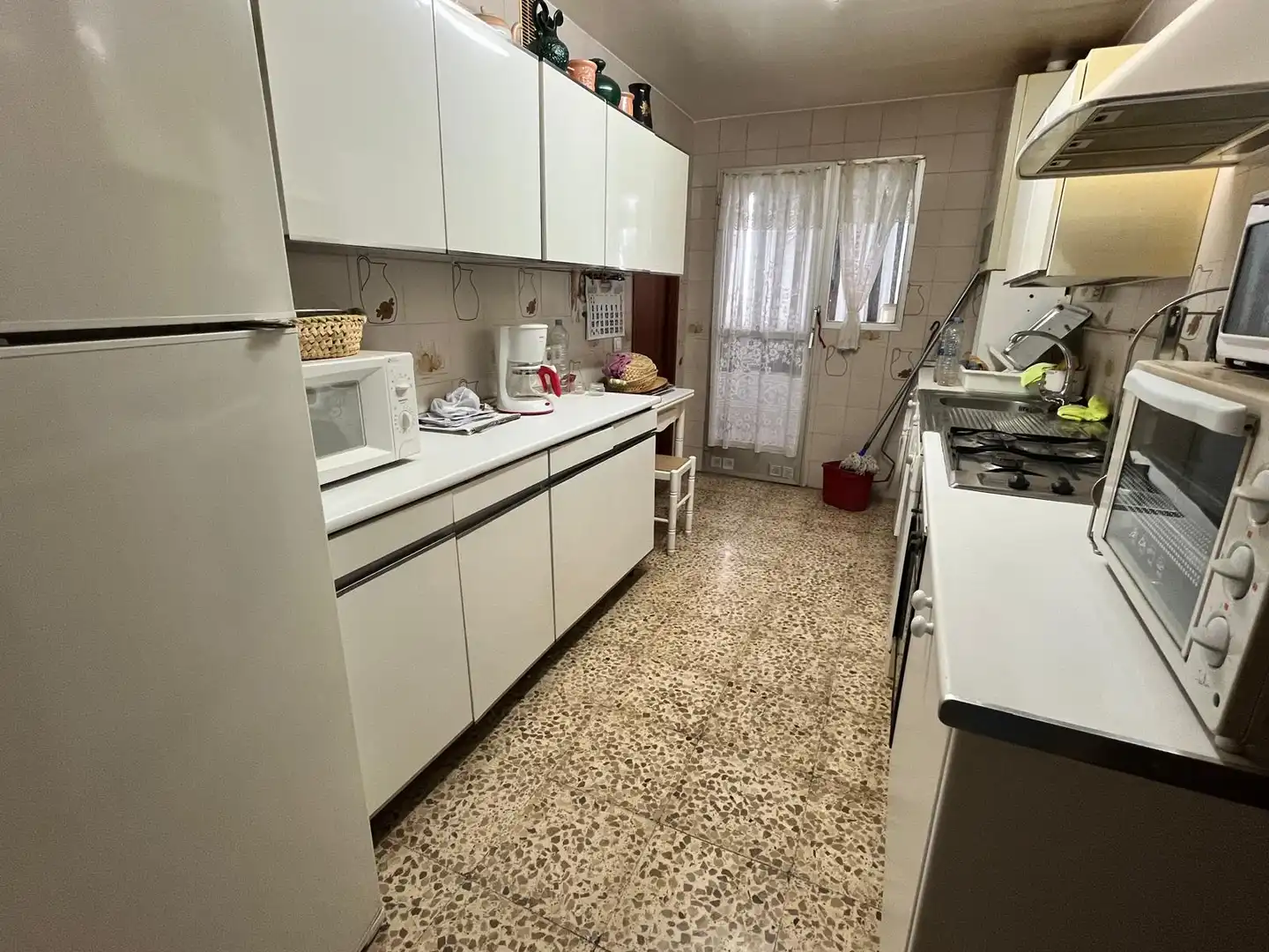 Cocina de Piso en venta en Trujillo con Calefacción, Terraza y Horno