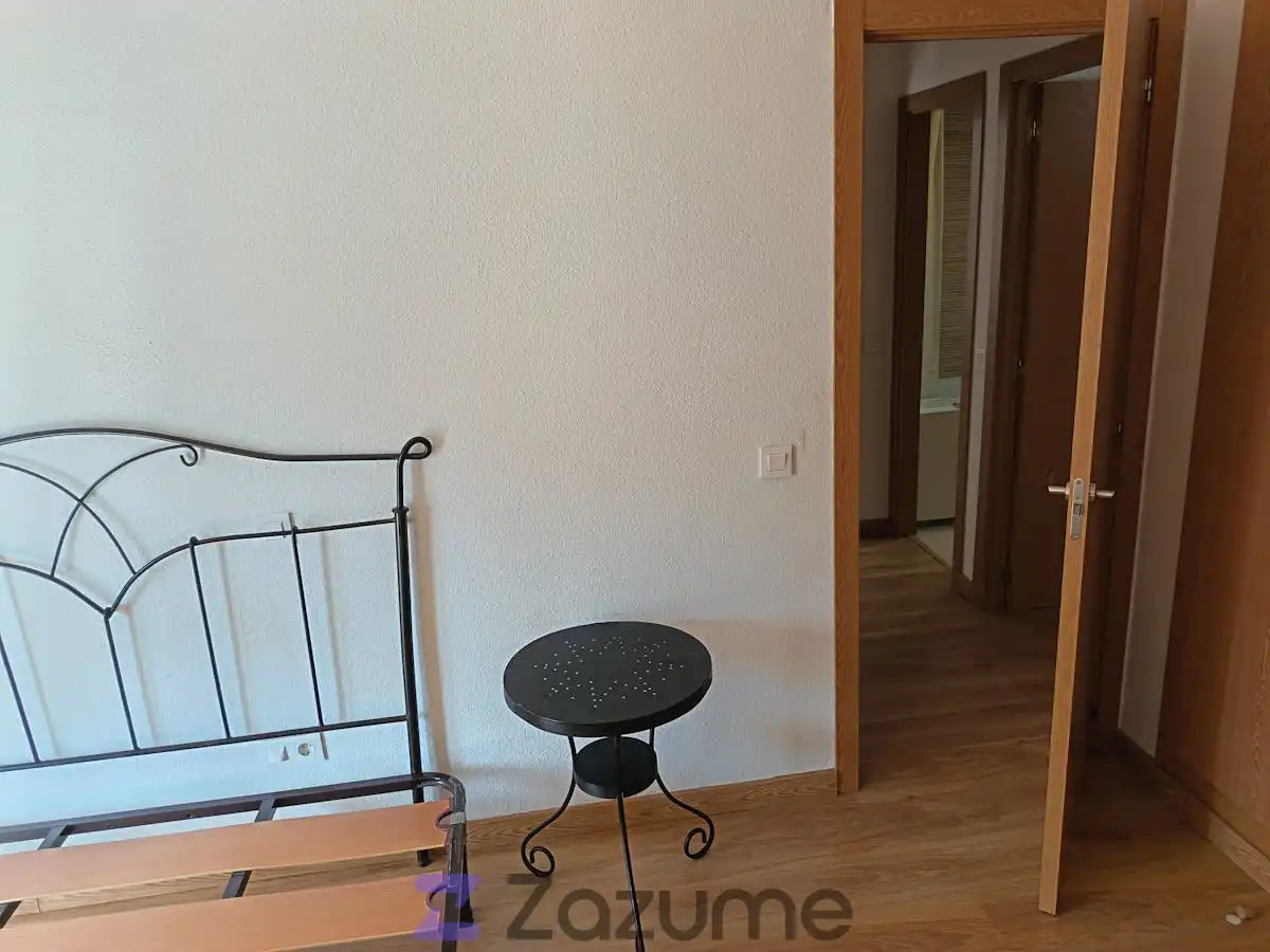 Bedroom of Flat for rent in Carmena  with Heating, Parquet flooring and Furnished