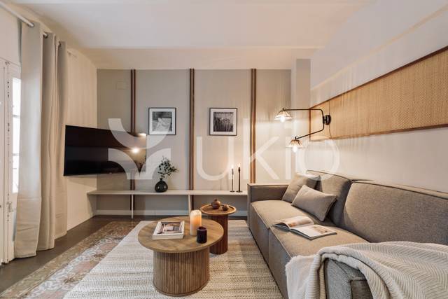 Apartamento en Alquiler en Carrer de Pere IV en El Poblenou