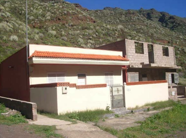 Exterior view of Single-family semi-detached for sale in  Santa Cruz de Tenerife Capital