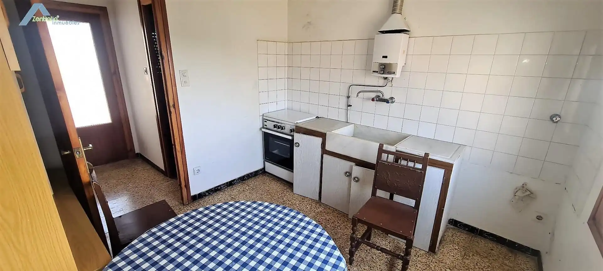 Cocina de Casa o chalet en venta en Loscorrales con Calefacción, Jardín privado y Terraza