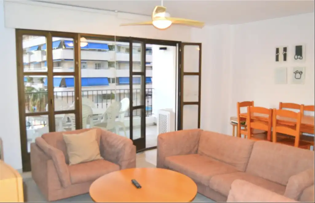 Sala de estar de Piso en venta en Marbella con Aire acondicionado, Calefacción y Terraza