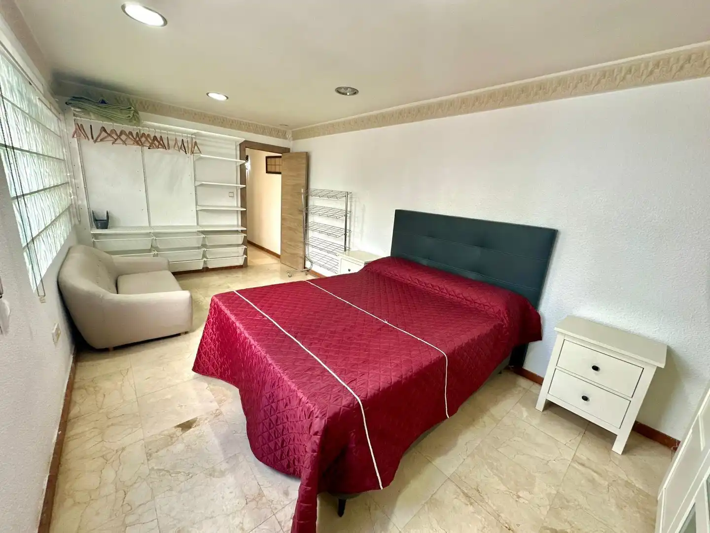 Habitación de Ático en venta en Elche / Elx con Terraza, Amueblado y Balcón