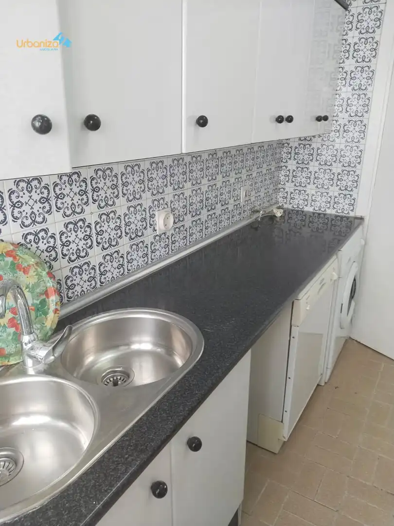 Cuina de Pis de lloguer en Badajoz amb Balcó