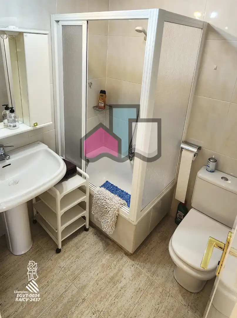 Baño de Apartamento en venta en Cullera con Aire acondicionado, Terraza y Amueblado