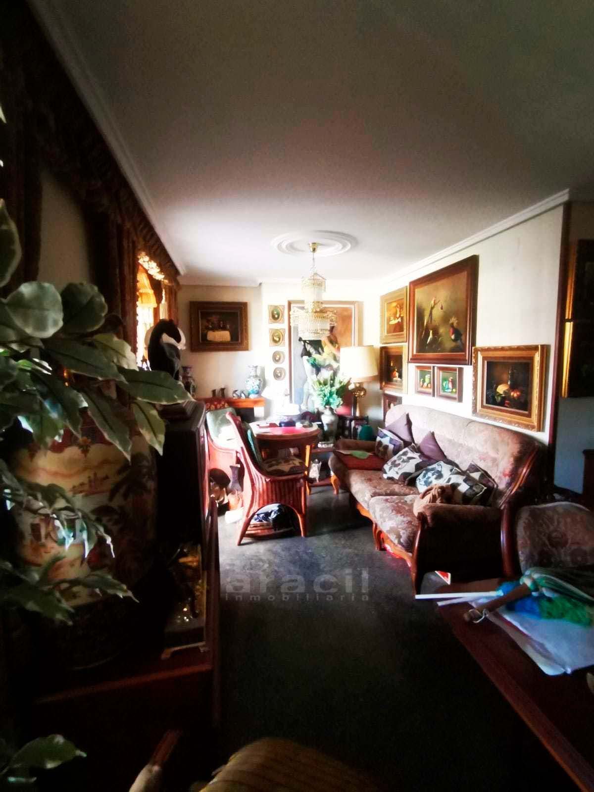 Sala d'estar de Àtic en venda en Alcoy / Alcoi amb Calefacció, Terrassa i Traster
