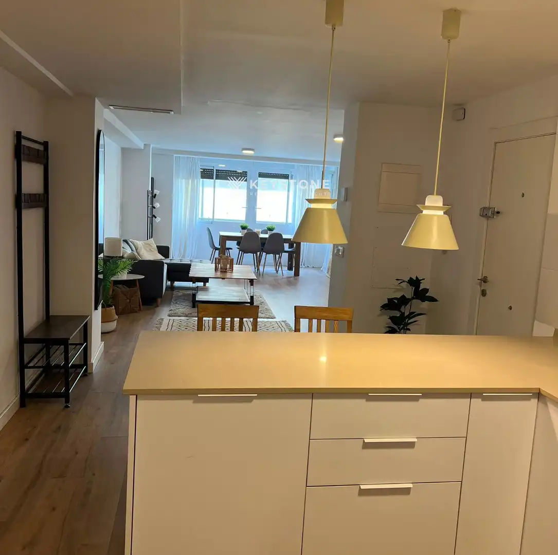 Flat for rent in AVENIDA MAISONNAVE,, Ensanche - Diputación