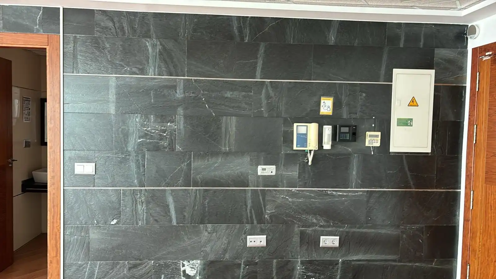 Baño de Oficina de alquiler en Molina de Segura con Calefacción