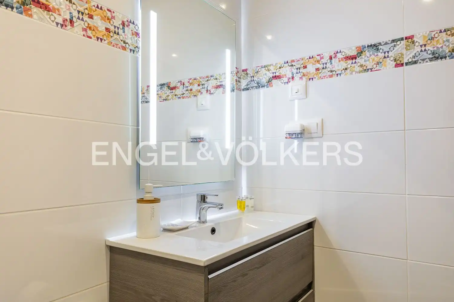 Bathroom of Houses for sale in Jávea / Xàbia  with Air Conditioner, Heating and Terrace