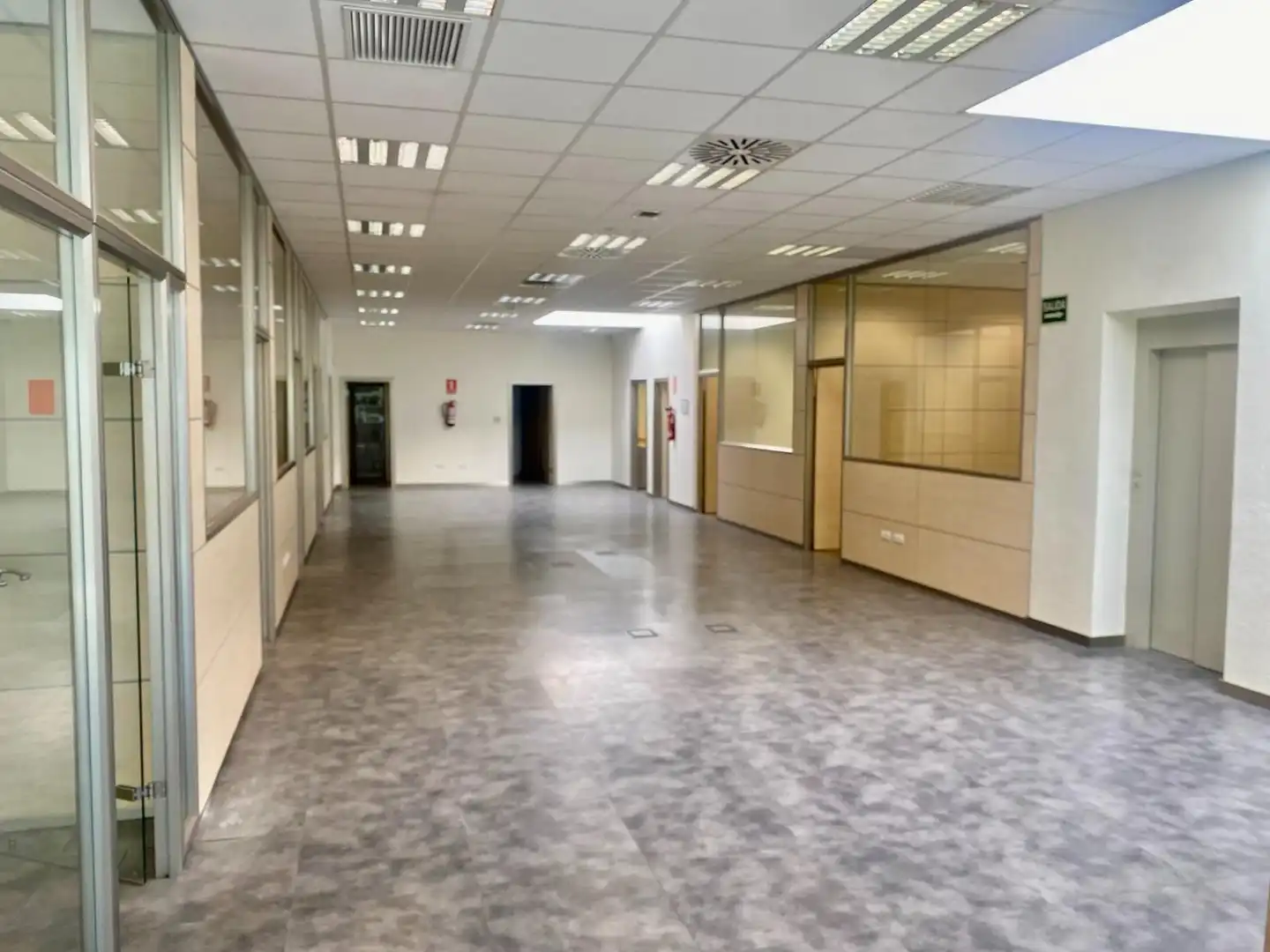Nave industrial en venta en Calle de la Imaginació, Gavà Mar