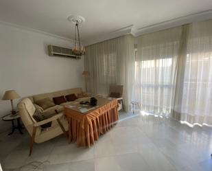 Living room of Flat for sale in  Sevilla Capital  with Terrace and Storage room