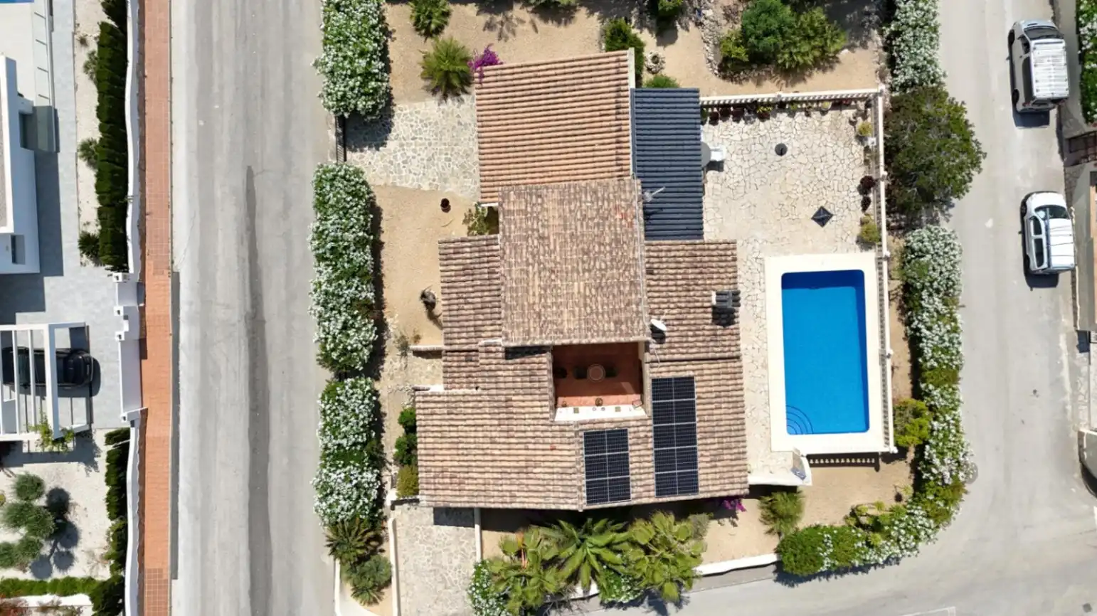 Vista exterior de Casa o chalet en venta en Benitachell / El Poble Nou de Benitatxell con Aire acondicionado, Calefacción y Jardín privado
