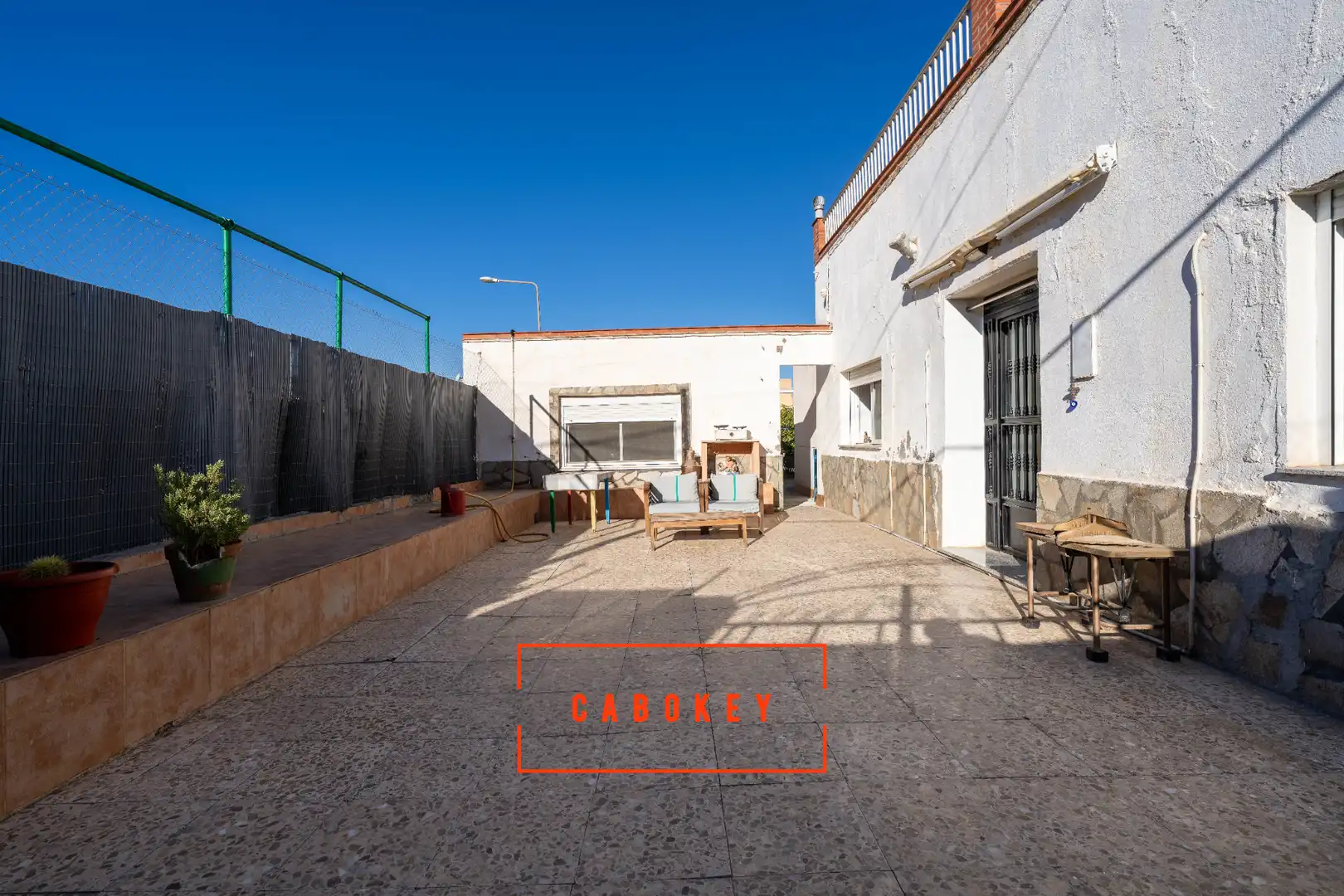 Vista exterior de Casa o xalet en venda en Tabernas amb Aire condicionat, Calefacció i Jardí privat