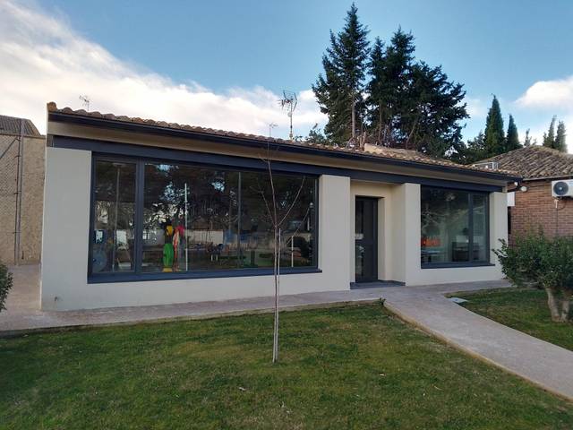 Terreno residencial en Venta en  HERMANOS ROYO SINUES en Bisimbre