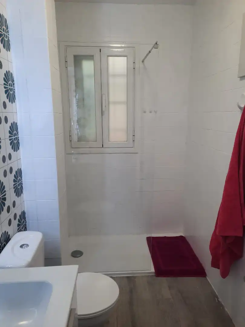 Baño de Piso de alquiler en Zaragoza con Calefacción, Amueblado y Horno