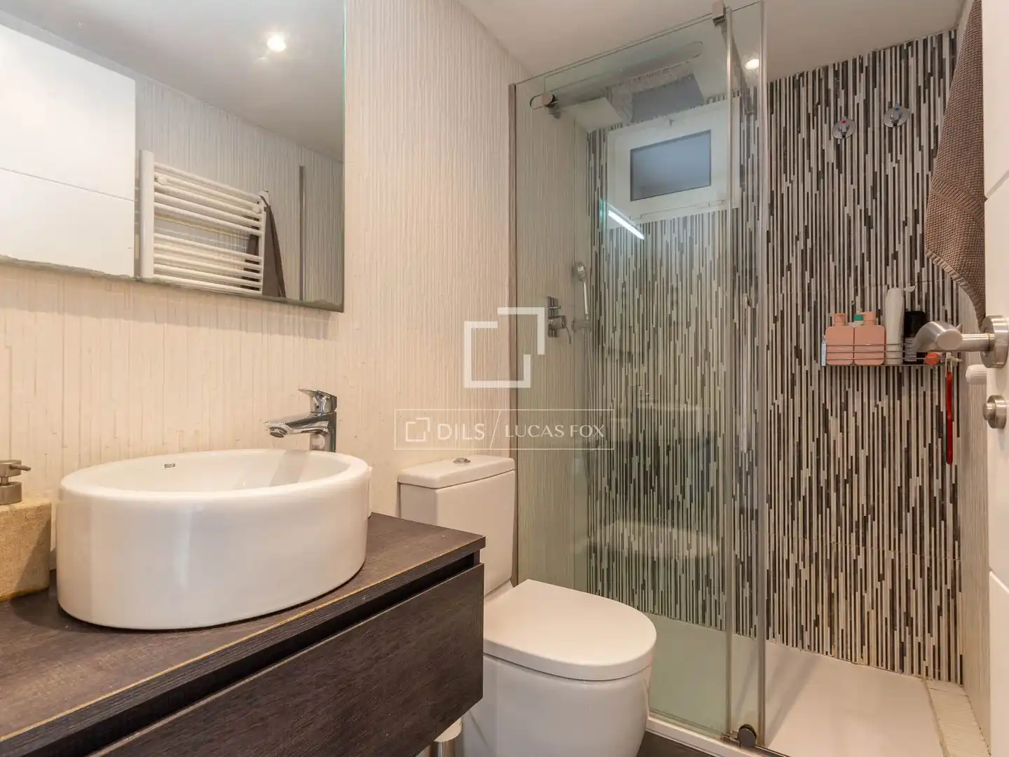 Bathroom of Flat for sale in Centre  