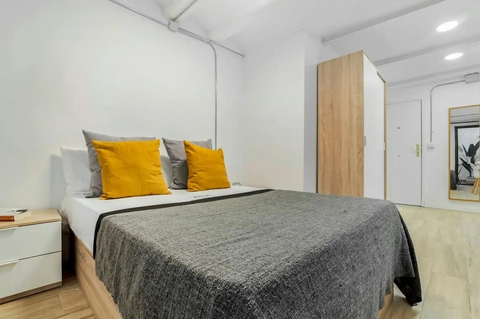 Habitación de Piso de alquiler en Barcelona con Aire acondicionado, Lavadora y TV