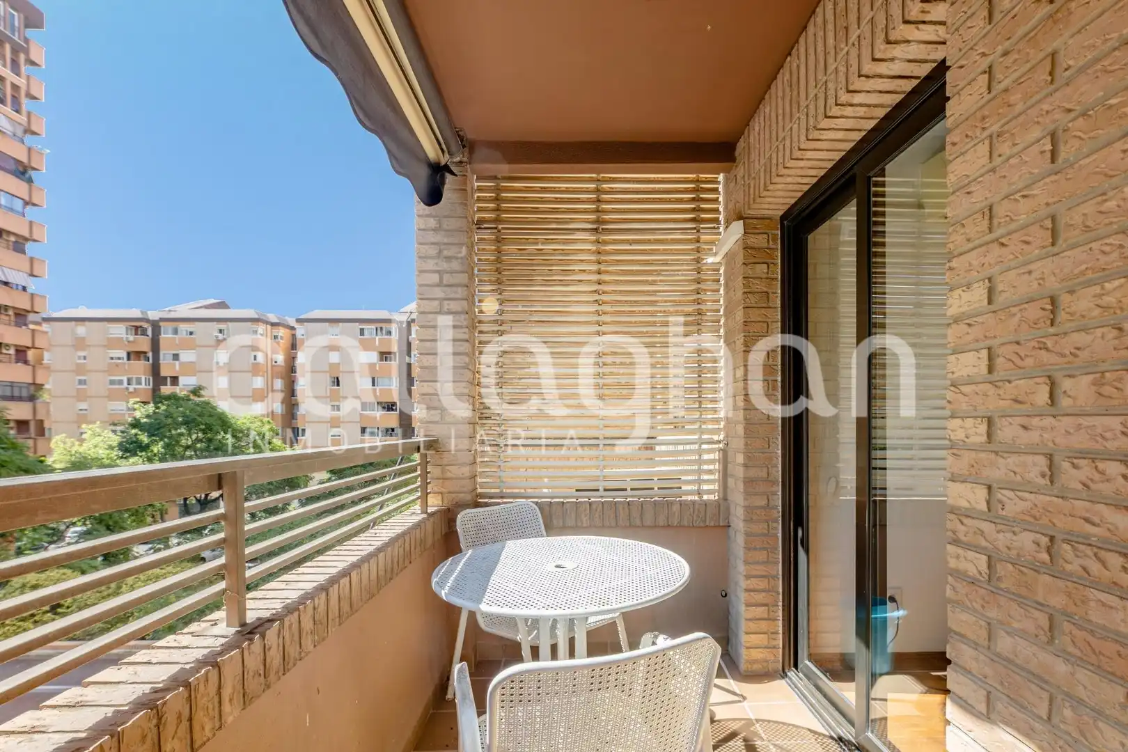 Flat for rent in Ciutat Jardí