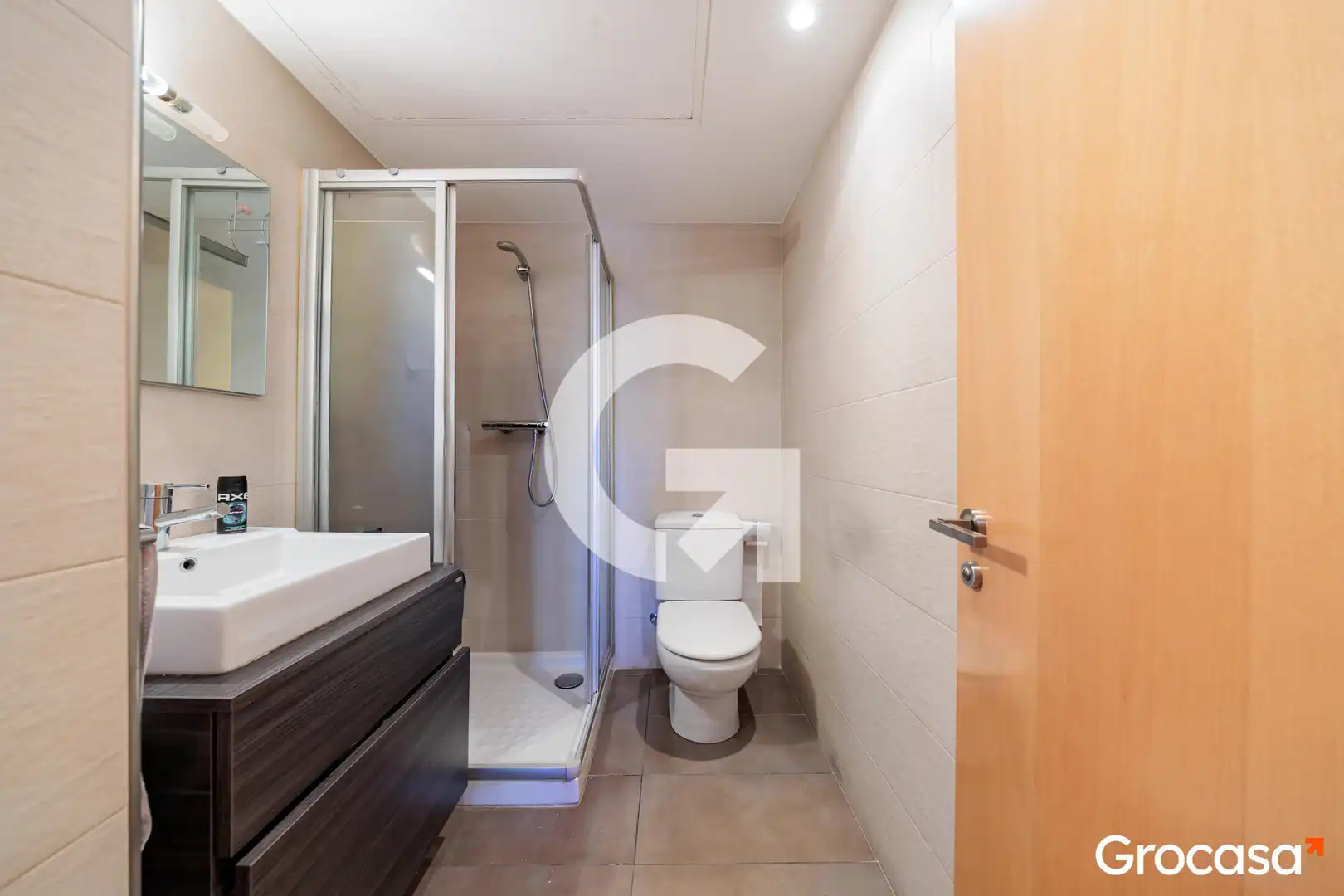 Baño de Piso en venta en Terrassa con Aire acondicionado, Calefacción y Terraza