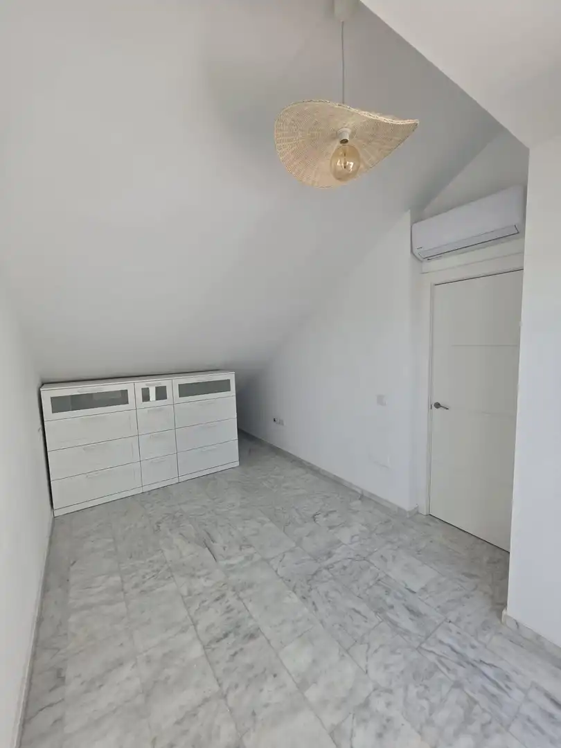 Casa adosada en venda en Benalmádena amb Aire condicionat, Jardí privat i Terrassa