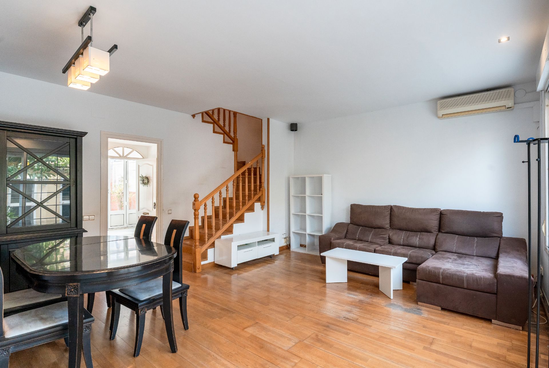 Living room of Single-family semi-detached for sale in Vila-seca  with Air Conditioner, Parquet flooring and Furnished