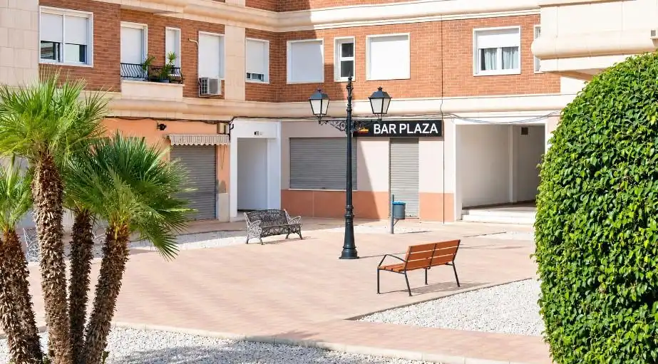 Gewerbefläche zum Verkauf in Avenida PAZ, imagen 6