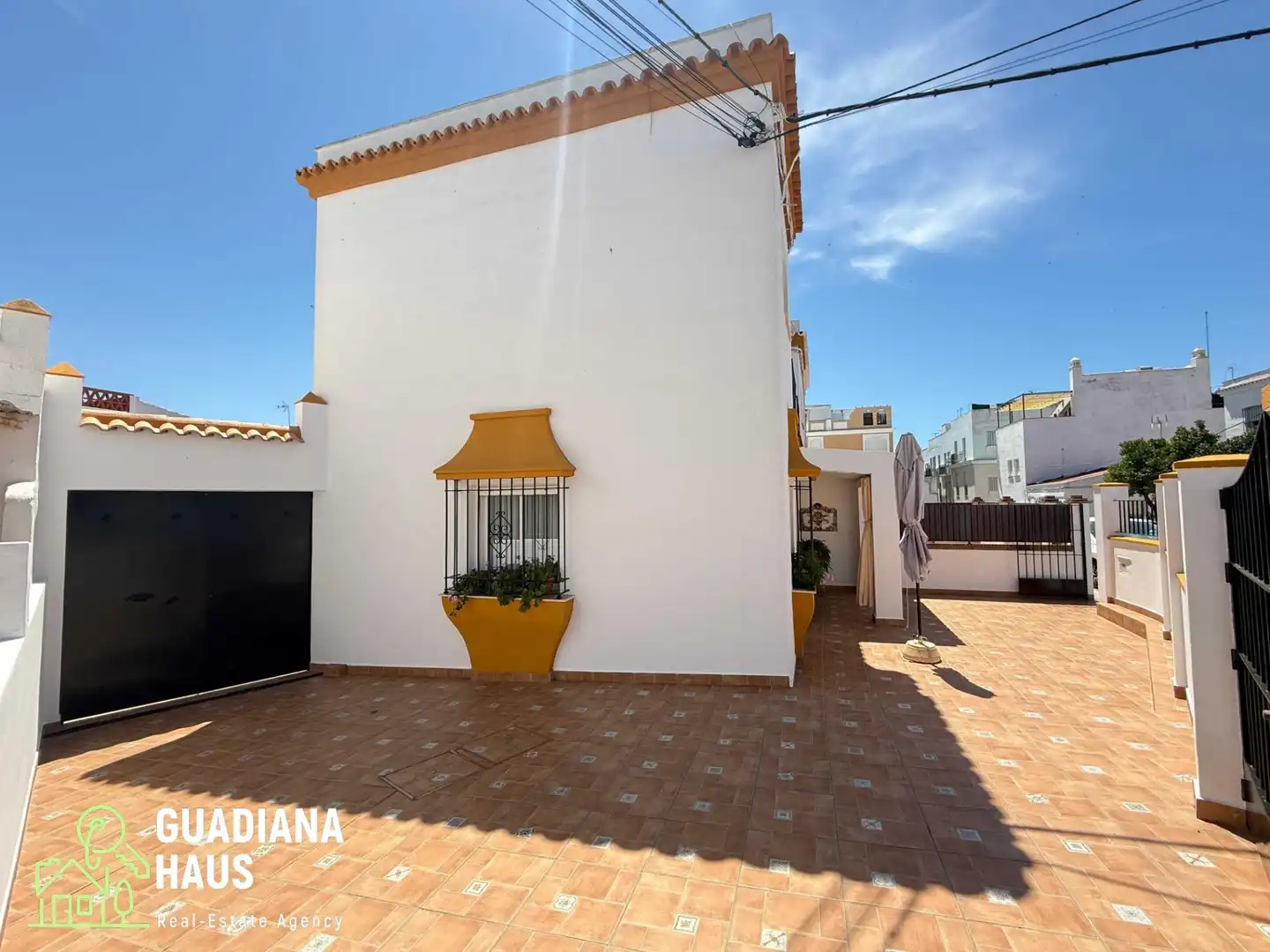 Exterior view of Detached homes for sale in Ayamonte  with Air Conditioner, Heating and Terrace