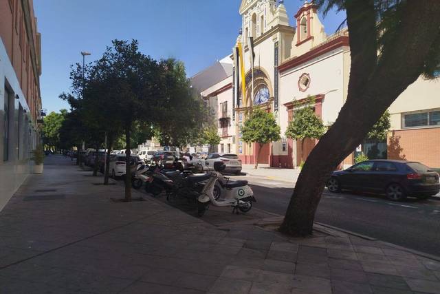 Garaje en Venta en Triana Oeste
