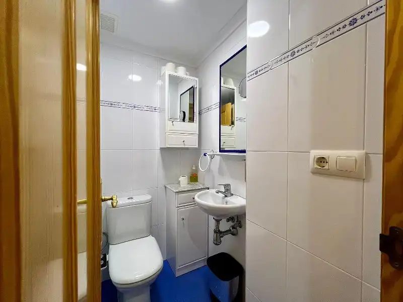 Bathroom of Apartments for sale in Cullera  with Terrace, Furnished and Oven