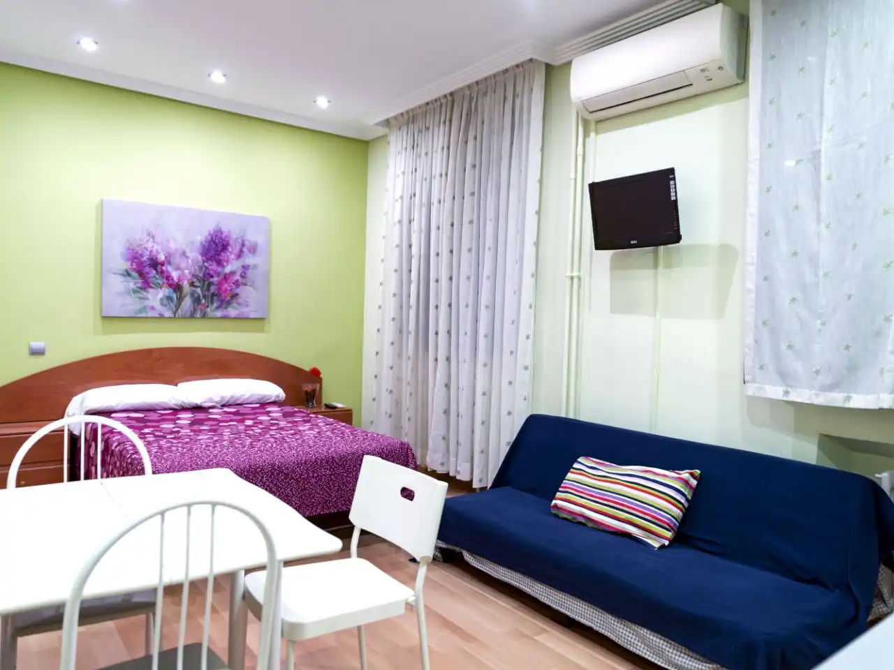 Flat with lift for sale in Miguel Moya 4