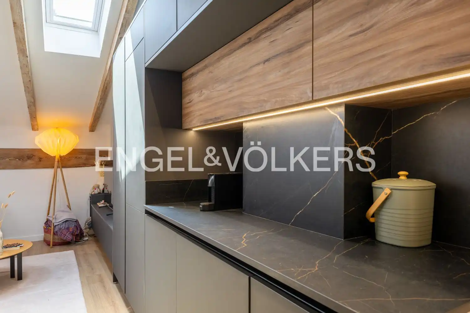 Cuina de Pis de lloguer en Valencia amb Aire condicionat, Calefacció i Parquet